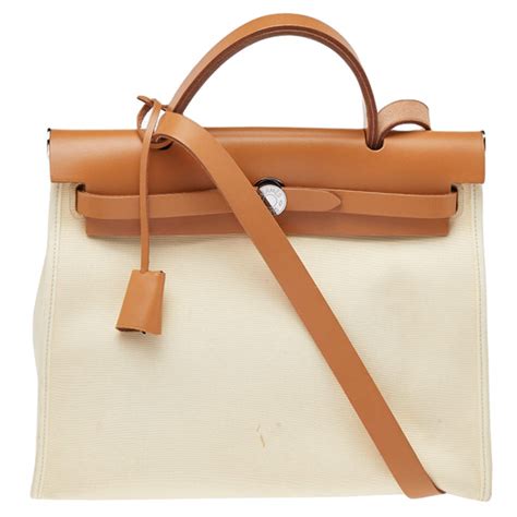 hermes hond in bus|Herbag Zip 31 bag .